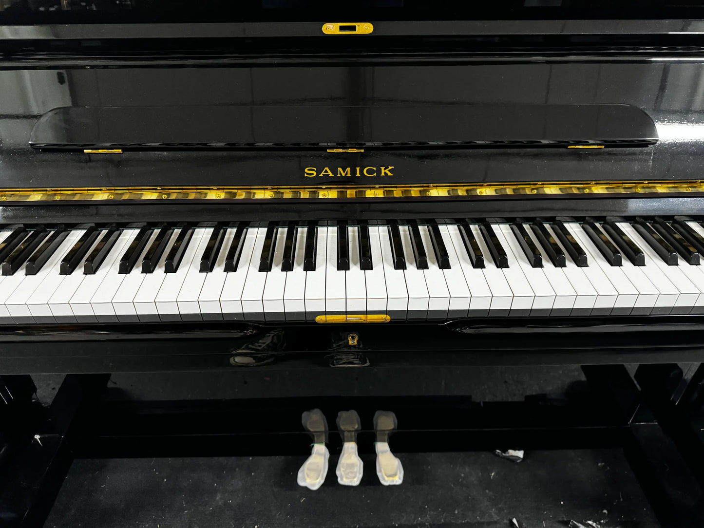 Samick Upright Piano